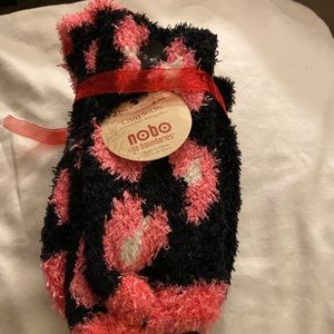 NWT 2 pairs fuzzy socks